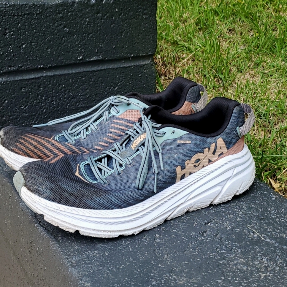 Rincon hoka sneakers